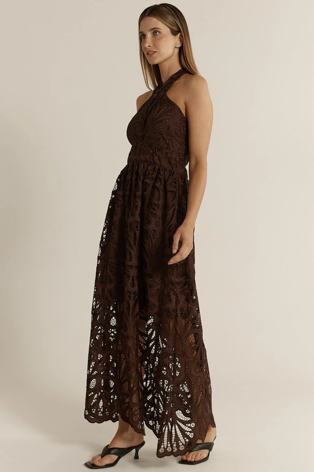 Elara Broderie Dress - Chocolate