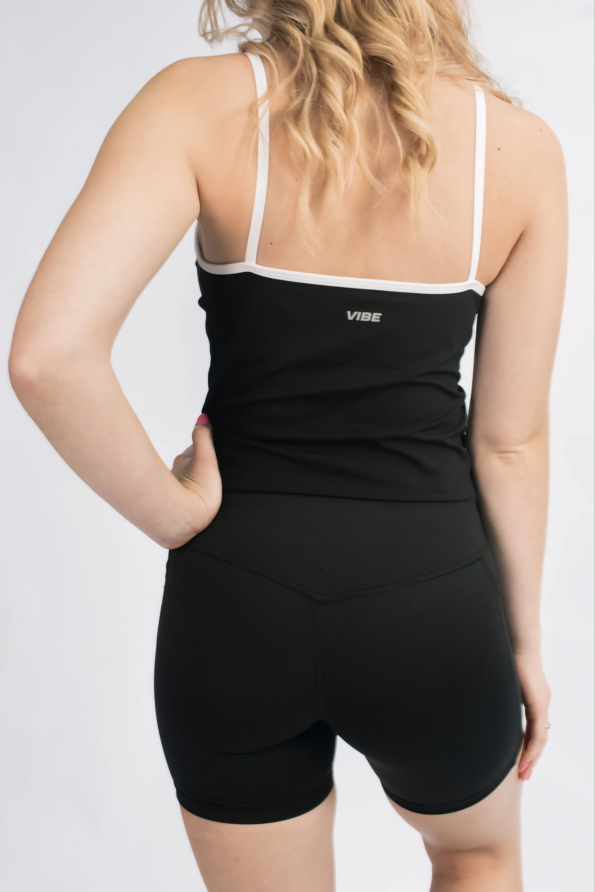 Singlet crop