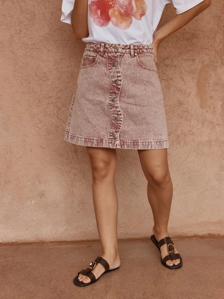 Tipo Wave Denim Skirt - Rusty Red